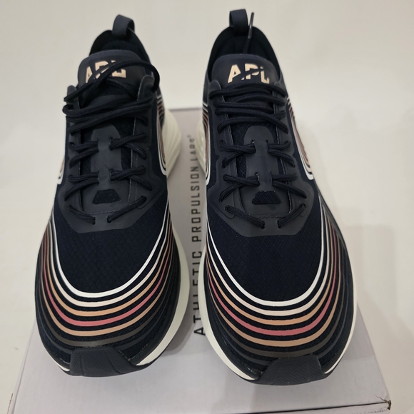 APL Athletic Women's Streamline Running Sneakers in Navy - Size 9 - Picture 3 of 9